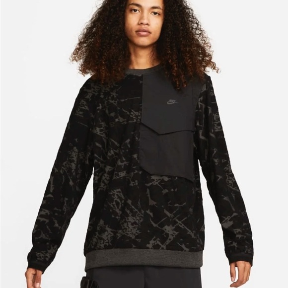 Men’s Nike Tech Pack Black and Gray Graphic Sweatshirt XL - Picture 1 of 7